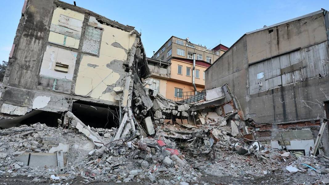 Son dakika! Deprem mi oldu? İl il son depremler 15